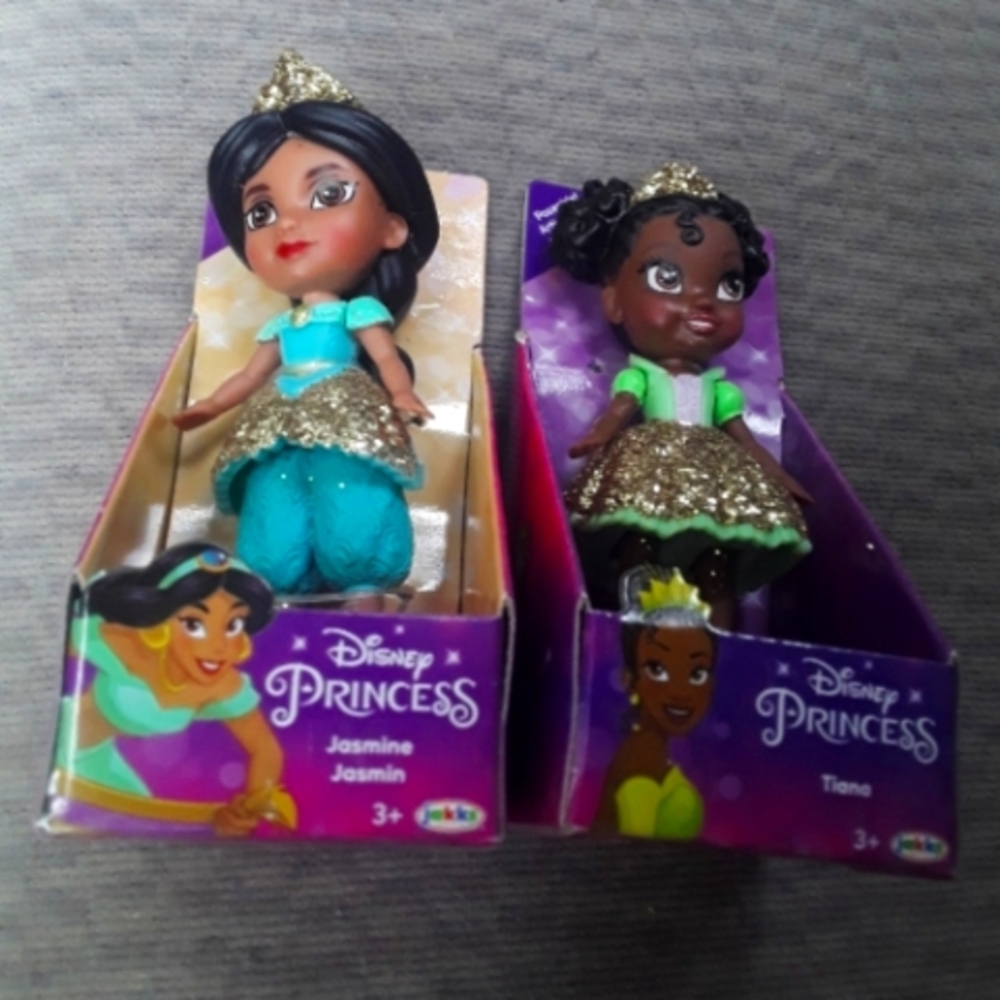 Disney Princess Poseable Dolls